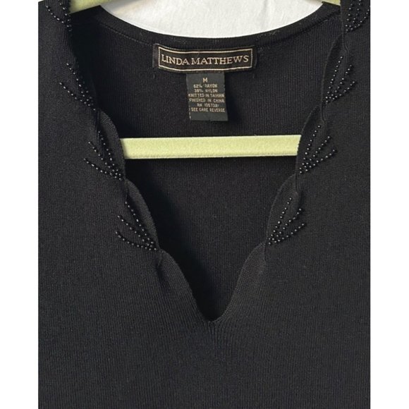 Linda Matthews Women's Black Beaded Trim Sleeveless Top Size Medium - Picture 4 of 8
